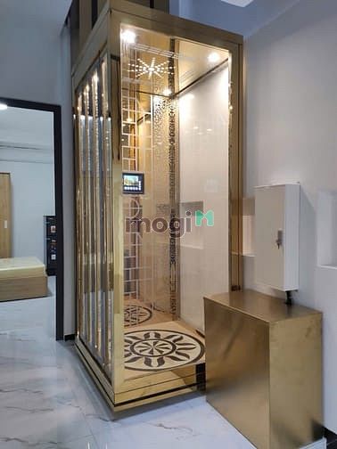 Hình ảnh CHDV 4 Tầng Thang máy - 52m2 - HXH - Chỉ hơn 9 tỷ