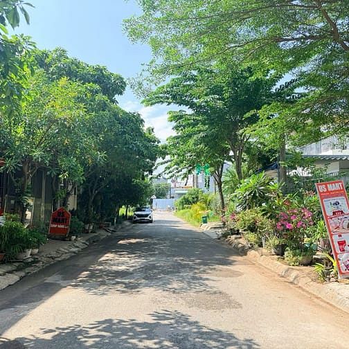 Hình ảnh Chính Chủ Gửi Bán Lô Đất Nằm Trong Khu Thời Báo Kinh Tế, Quận 9