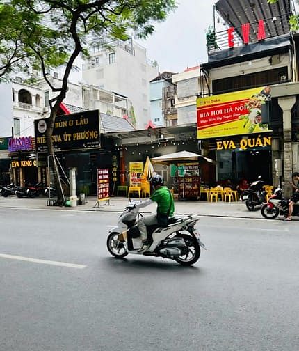 Hình ảnh Siêu phẩm | Mặt phố Hoàng Cầu | 60m2 | MT 4.3m | Chỉ 34.9 tỷ
