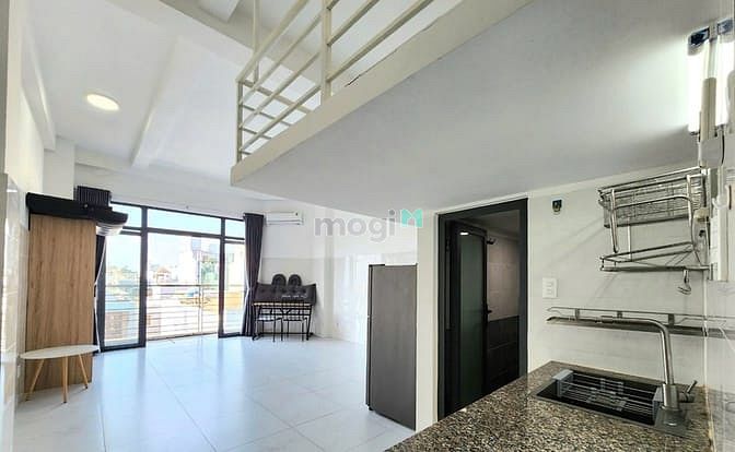 Hình ảnh Cho Thuê Duplex Full nội thất Ngay Hoàng Hoa Thám - Sân Bay