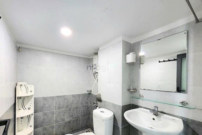 Hình ảnh Cho Thuê Duplex Full nội thất Ngay Hoàng Hoa Thám - Sân Bay