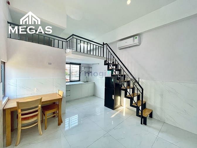 Hình ảnh Cho Thuê Duplex Cửa Sổ Trời Ngay Etown Cộng Hoà - Hoàng Hoa Thám