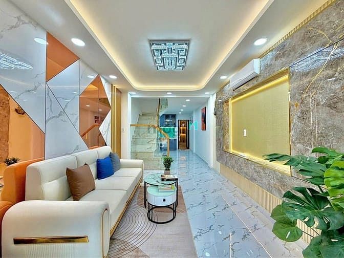 Hình ảnh MẶT TIỀN Phan Xích Long - 40m2- 4 Tầng - Chỉ hơn 9 tỷ