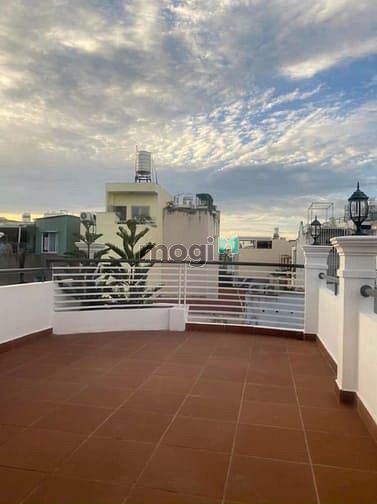 Hình ảnh Nhà hẻm xe hơi quận Tân Bình 60m2 vuông vức đẹp 3PN 4WC