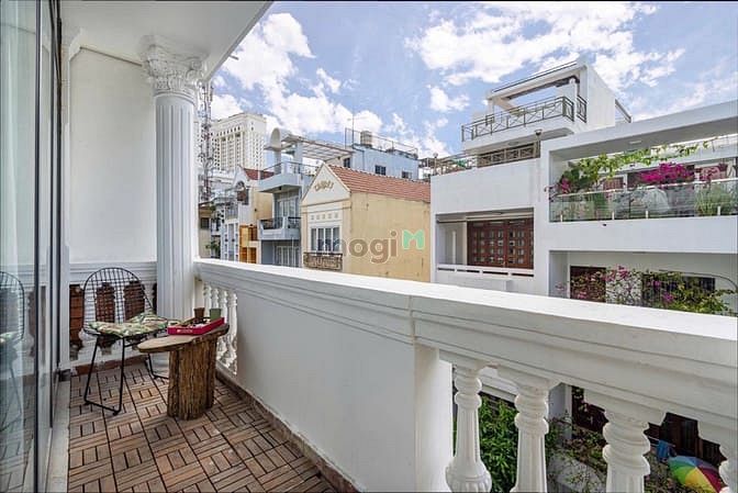 Hình ảnh Cho Thuê Căn Hộ Balcon Thiết Kế Cổ Điển_Chợ Tân Định_Hai Bà Trưng_Q3💋