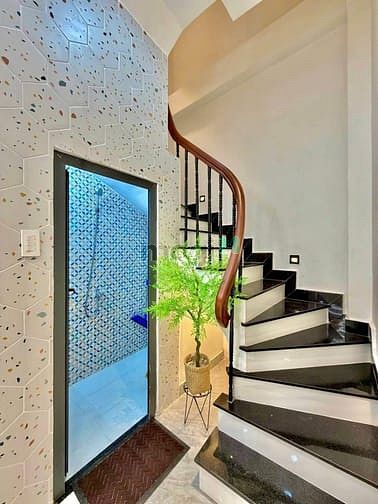 Hình ảnh 💥Nhà Phú Nhuận 5 tầng-140m2 sử dụng