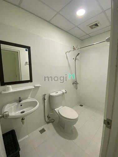 Hình ảnh Căn 2p ngủ, không nội thất- C/c Topaz Garden giá 9tr/th