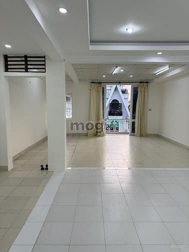 Hình ảnh Cho thuê biệt thự mặt tiền Đường số 33 P.An Khánh Quận 2