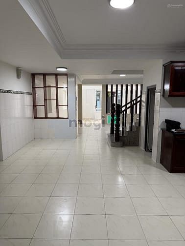Hình ảnh Cho thuê biệt thự mặt tiền Đường số 33 P.An Khánh Quận 2