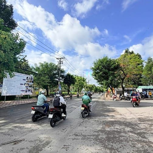 Hình ảnh Bán Đất Mặt Tiền Đường Lê Văn Thịnh P.Bình Trưng Quận 2.