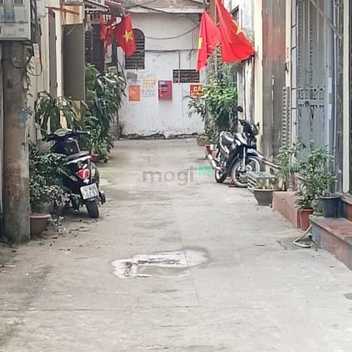 Hình ảnh bán đất lê văn hiến 50m2-mt5m-nhỉnh 11 tỷ-ô tô vào nhà