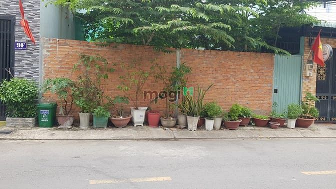 Hình ảnh Bán đất Hóc Môn – Sổ đỏ riêng – lô đất đẹp – Giá 8,25 tỷ – Chính chủ