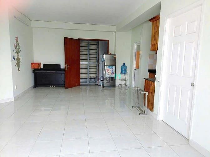 Hình ảnh Cho thuê căn 2p ngủ C/c NGuyễn Ngọc Phương giá 12tr/th