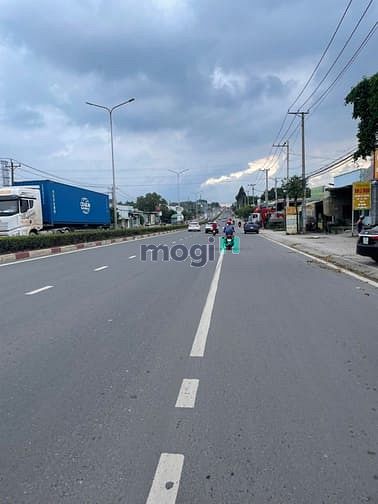 Hình ảnh Chủ Gửi 1000M2 Đất TC Có Sẵn Vườn Mít Đang Thu Hoạch Cạnh Chợ Và UBND