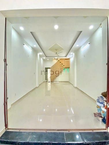 Hình ảnh Nhà 4x22 1 Lầu 3PN Đường số 18B, Bình Tân
