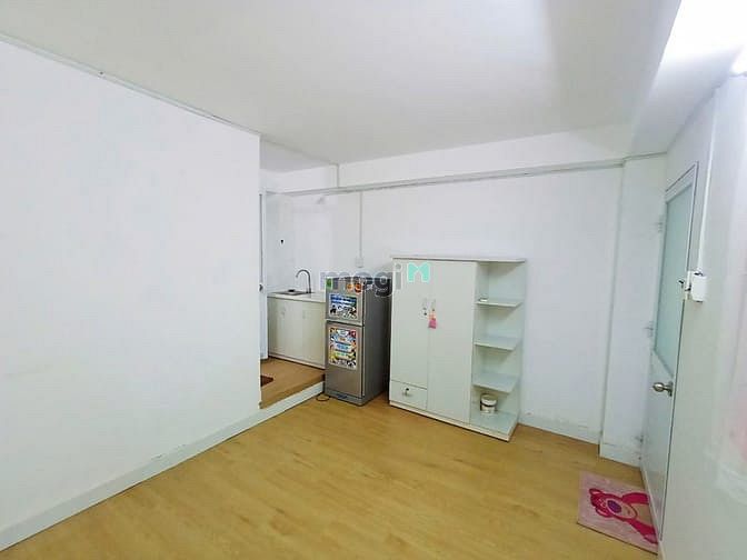 Hình ảnh Studio full nội thất Lạc Long Quân, Q11 dt 18m2 giá 3tr7/th