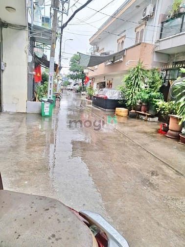 Hình ảnh Nhà 3 Tầng 3PN 3WC, Hẻm rộng, Đường Chiến Lược
