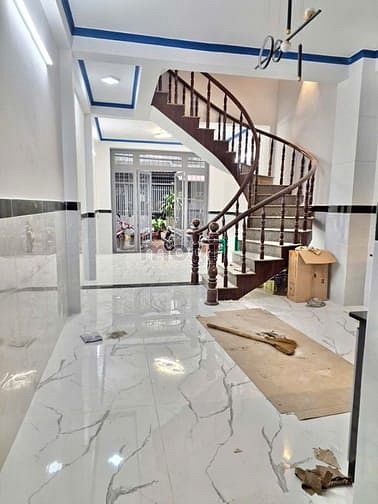 Hình ảnh Nhà 3 Tầng 3PN 3WC, Hẻm rộng, Đường Chiến Lược