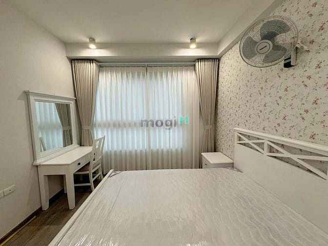 Hình ảnh Cần cho thuê căn 1p ngủ có Nội thất giá 8tr C/c Carillon 2