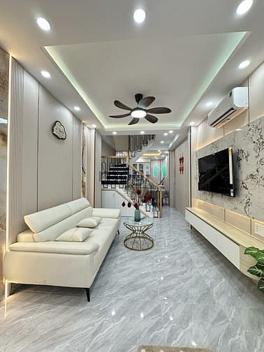 Hình ảnh Bán nhà đường Phan Văn Trị, Bình Thạnh - 33m2 2 tầng - Chỉ 5.68 tỷ
