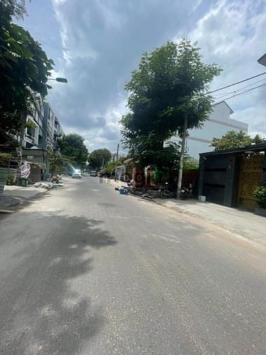 Hình ảnh Đất full thổ cư MTNB khu Vip Ao Sen quận Bình Tân,5x20m,13 tỷ tl