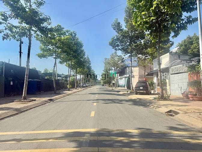 Hình ảnh Bán đất khu dân cư D2D; sổ hồng 100m2 ngang 5m siêu hiếm giá 7.95 tỷ