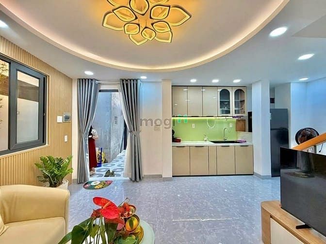 Hình ảnh NHÀ ĐẸP - Bình Thạnh gần ngã 4 Hàng xanh
