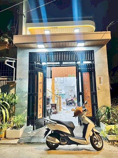 Hình ảnh Nhà cho thuê quận Bình Tân, 4x14, đúc lửng 2PN 2WC, Có nội thất, KDC N