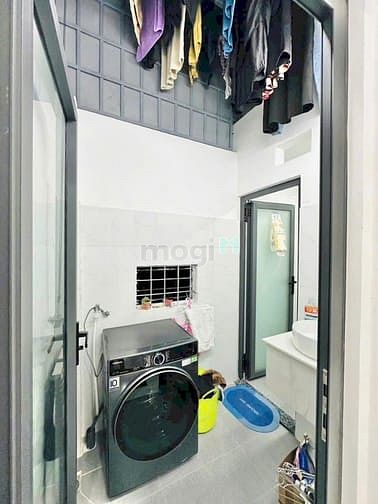 Hình ảnh Nhà cho thuê quận Bình Tân, 4x14, đúc lửng 2PN 2WC, Có nội thất, KDC N