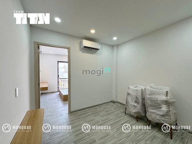 Hình ảnh Balcony 1PN Thang Máy Hầm Xe_Lê Văn Duyệt_Giáp Quận 1 Gần Trung Tâm