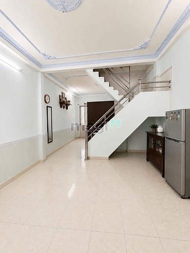 Hình ảnh Với Dt 5x11 đường Tô Hiệu ,quận Tân phí Giáp Q11