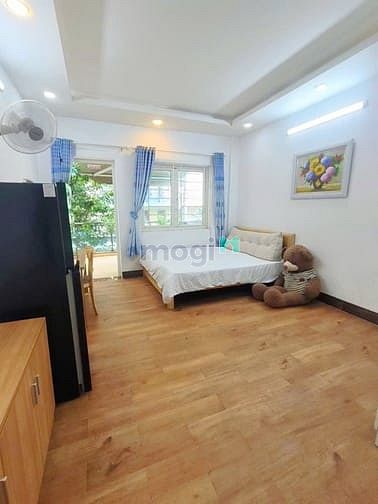 Hình ảnh Balcony 1PN Máy Giặt Riêng Full Nội Thất Ngay Ung Văn Khiêm