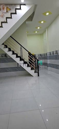 Hình ảnh CHO THUÊ NHÀ khu dân cư an ninh, Phạm Văn Chí Q6