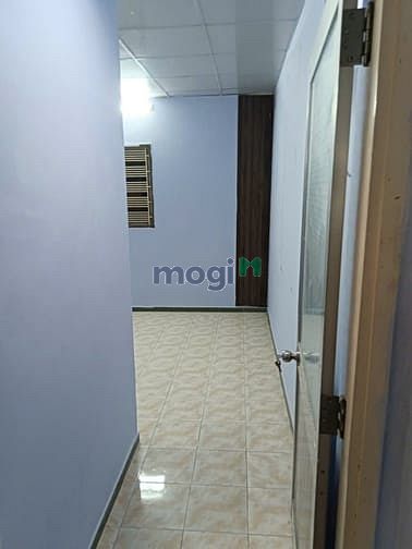 Hình ảnh Cho thuê phòng mặt tiền Bùi Tư Toàn, 2,5 triệu