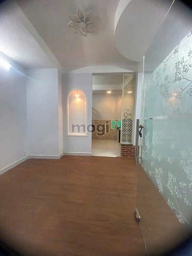 Hình ảnh CHO THUÊ NHÀ Phạm Văn Chí, Phường 7, Quận 6