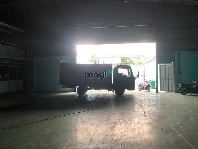 Hình ảnh Kho xưởng cho thuê 1100m2 Ql1A Thới An, ngã tư Ga Quận 12