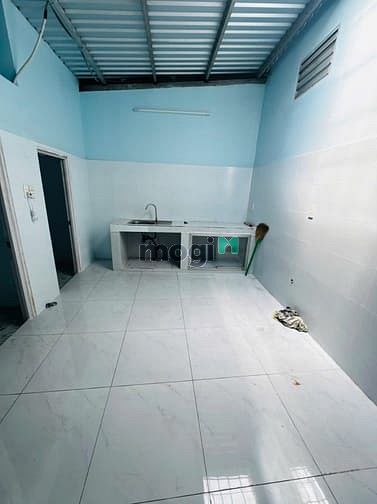 Hình ảnh Cho thuê nhà Hồ Học Lãm Khúc siêu thị GO 8 triệu