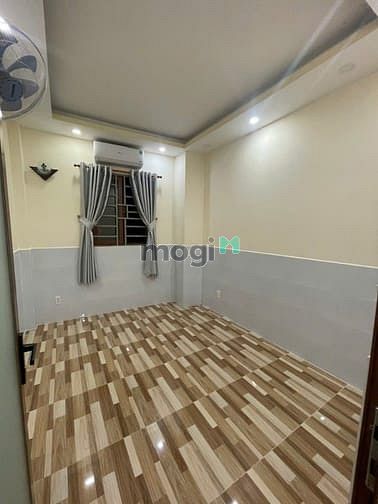 Hình ảnh Cho thuê nhà hẻm xe hơi đường Âu Cơ, P9, Tân Bình