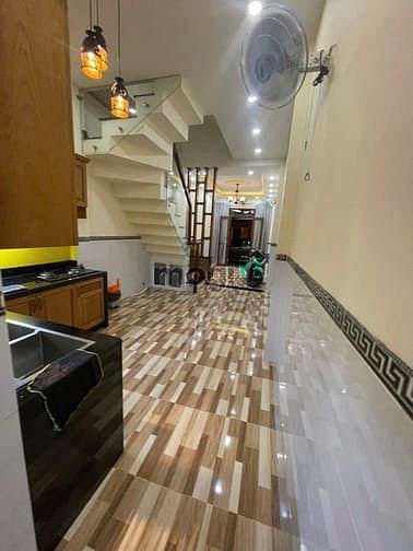 Hình ảnh Cho thuê nhà hẻm xe hơi đường Âu Cơ, P9, Tân Bình