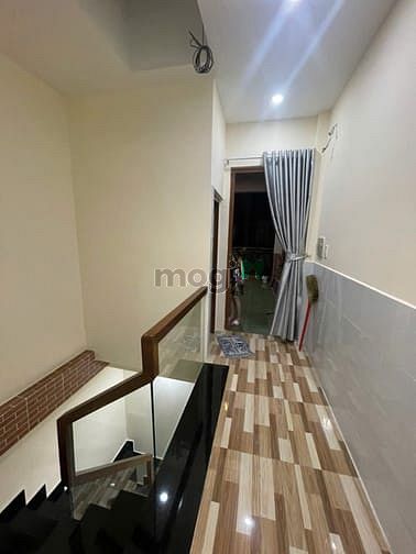 Hình ảnh Cho thuê nhà hẻm xe hơi đường Âu Cơ, P9, Tân Bình