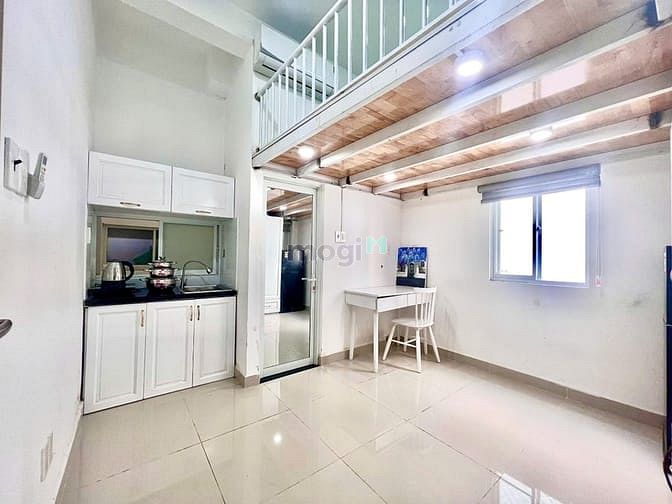 Hình ảnh Căn Hộ Duplex Mới Xây, Thoáng Gần Coopmart Nhiêu Lộc Q3
