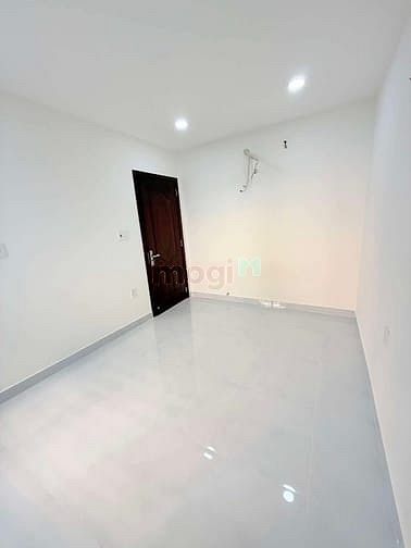 Hình ảnh Nhà Nhất Chi Mai- Tân Bình - 40m2 chỉ 4T3