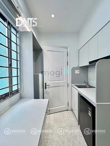 Hình ảnh Studio Full Nội Thất Cửa Sổ Thoáng Mát Ngay Trần Quang Khải