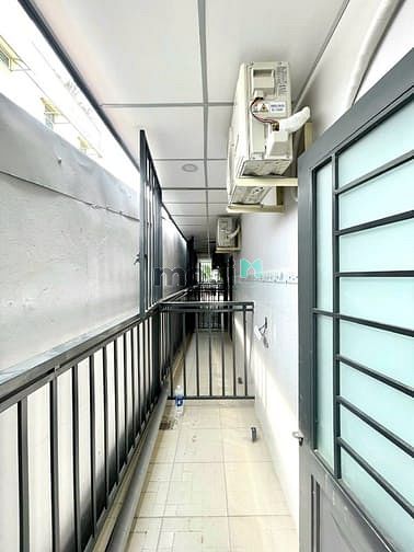 Hình ảnh Chính chủ cho thuê phòng 30m2 Duplex bancol đủ nội thất cầu Tham Lương