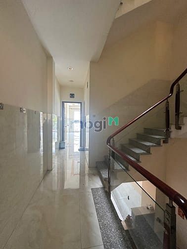 Hình ảnh Cho thuê nhà đường số 3 Đối diện chợ Phú Lâm Quận 6
