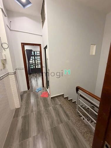 Hình ảnh Cho thuê nhà hẻm xe hơi Phạm Văn Chí, P8, Q6