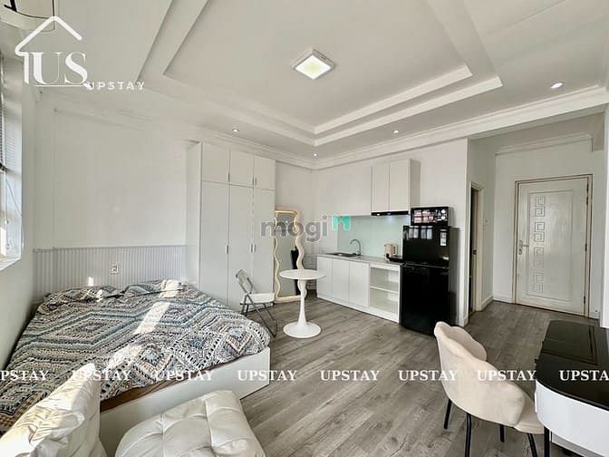 Hình ảnh Studio Balcony Thang Máy Full Nội Thất Ngay Trần Khánh Dư