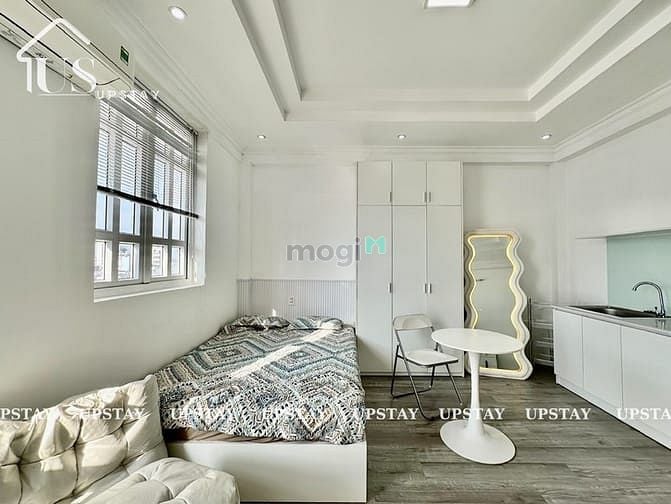 Hình ảnh Studio Balcony Thang Máy Full Nội Thất Ngay Trần Khánh Dư