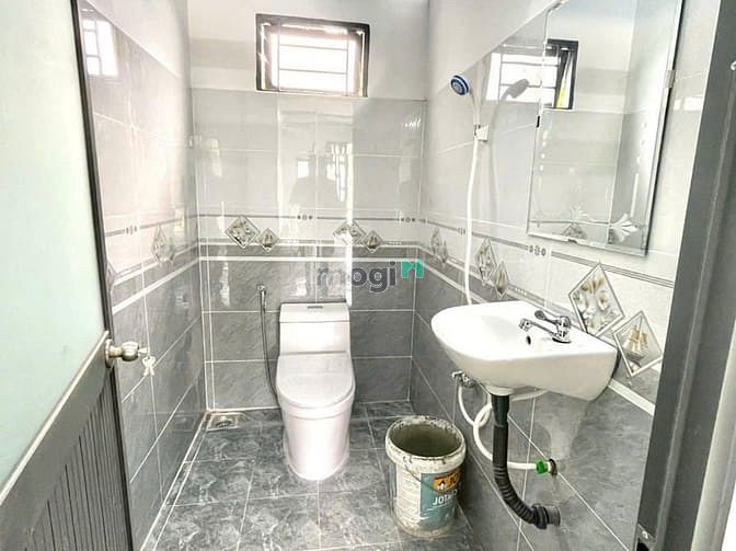 Hình ảnh bán nhà cấp 4 gần chợ đầu mối Bình Điền 885tr CCVB