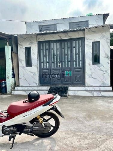 Hình ảnh bán nhà cấp 4 gần chợ đầu mối Bình Điền 885tr CCVB